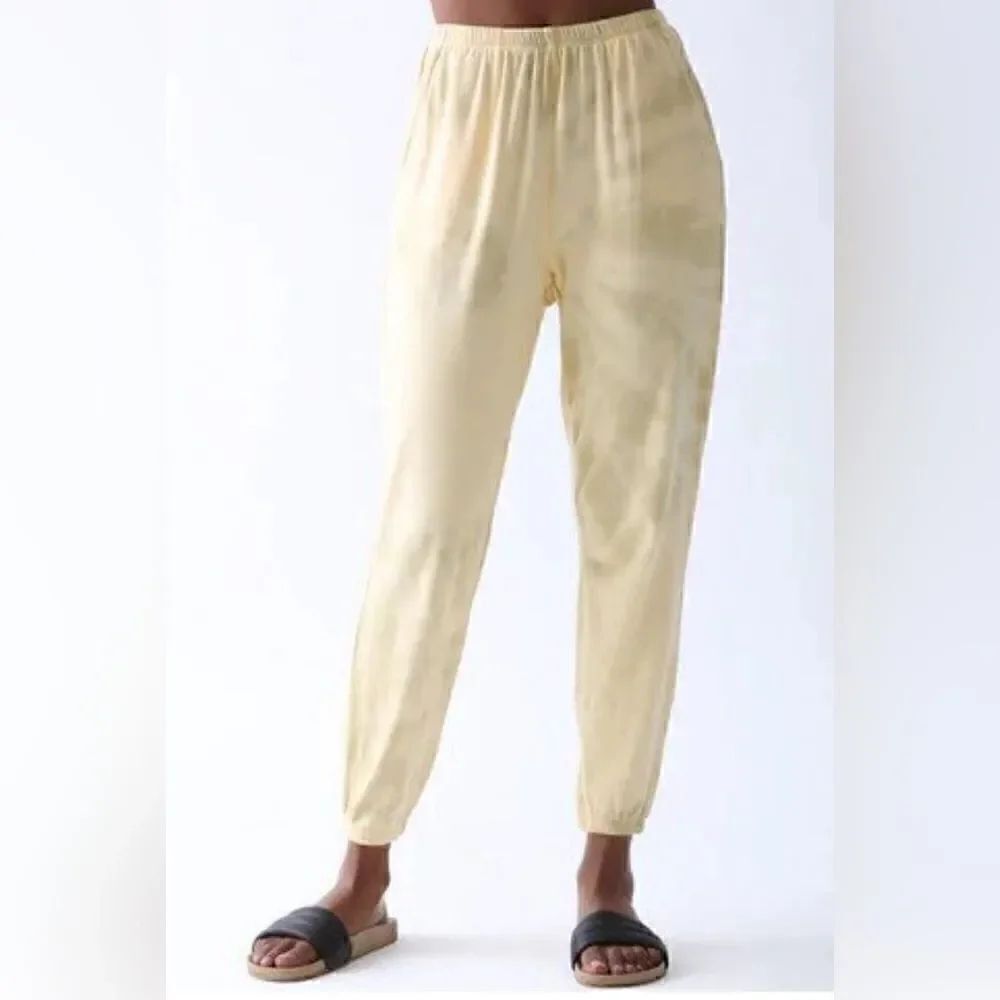 Electric & Rose tie dye sweatpants in yellow and green. NWT Large